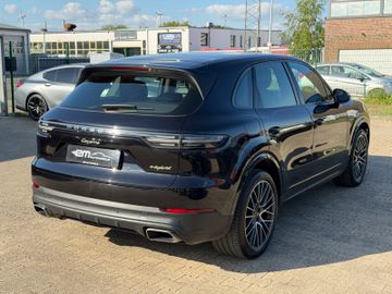 Porsche Cayenne - 6