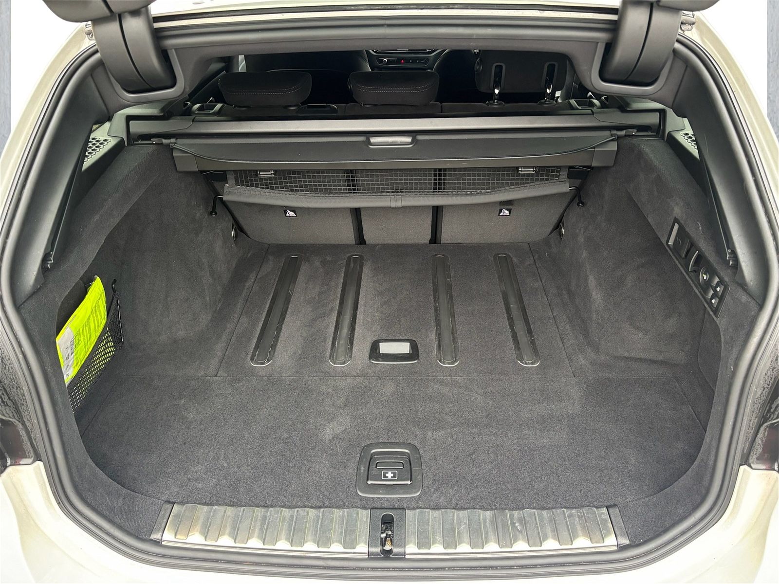 BMW 330 - Bild 10