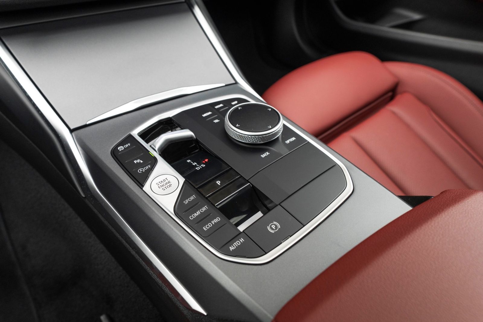 Fahrzeugabbildung BMW 230I M-SPORT KAM CARPLAY LED CARBON H&K M