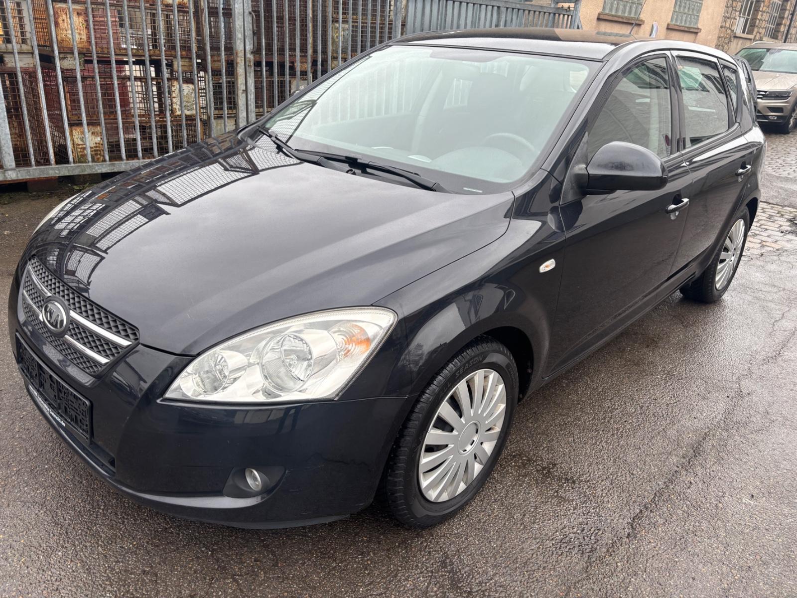 Kia ANDERE Ceed EX/1,4 Benzin /TÜV N/Allwetterreifen