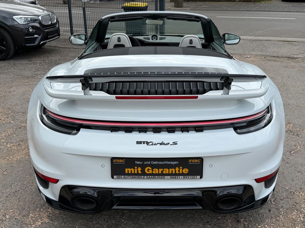 PORSCHE 911 2022