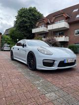 Porsche Panamera Turbo Mwst,Akrapovic, Softclo. 22 Zoll  - Porsche Panamera in Hamm