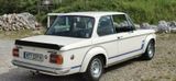 BMW 2002 - BMW 2002 Oldtimer mit Benzin-Antrieb