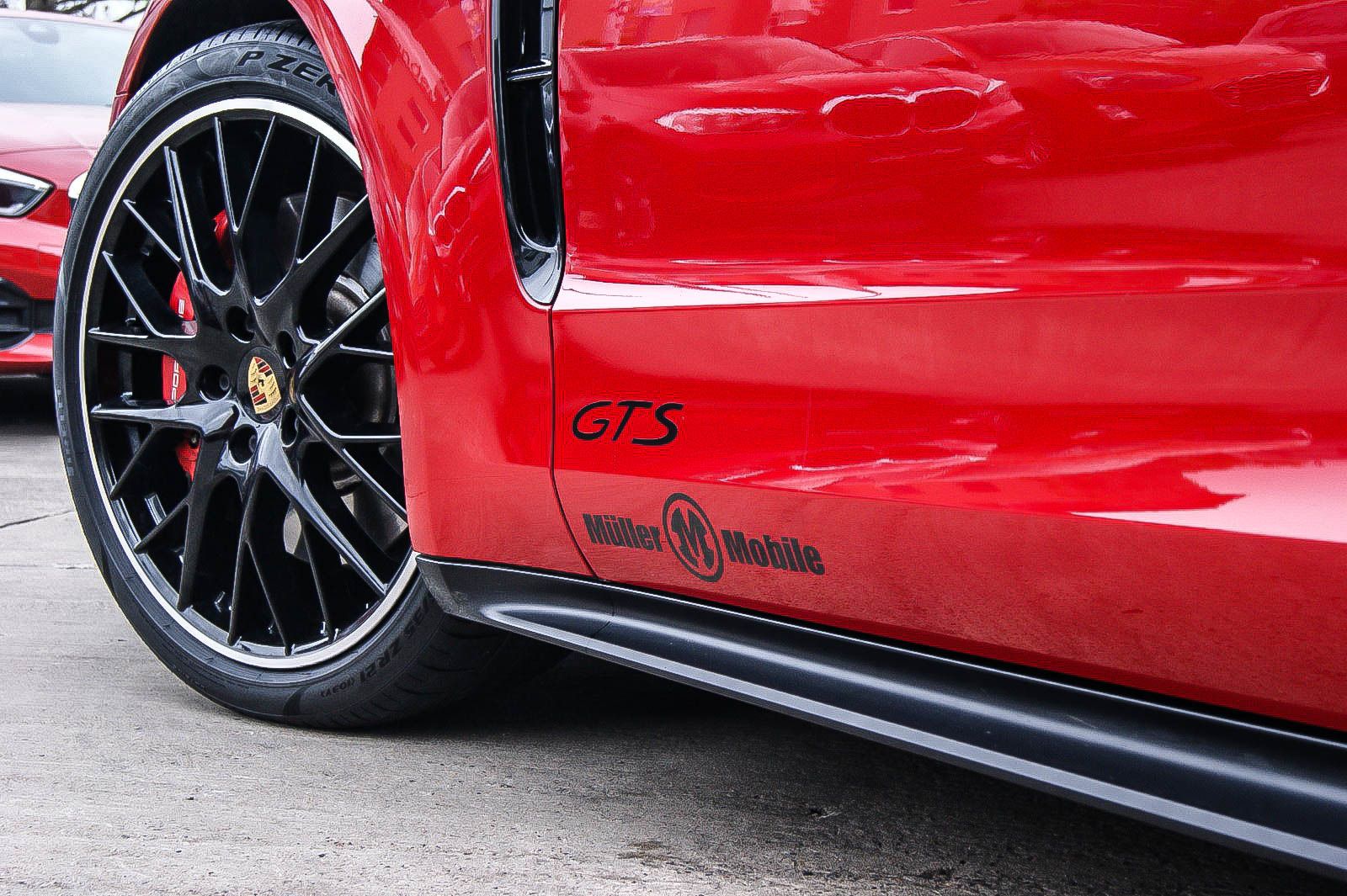 Fahrzeugabbildung Porsche Panamera SportTurismo GTS 4.0 NIGHT VISION ANHZV