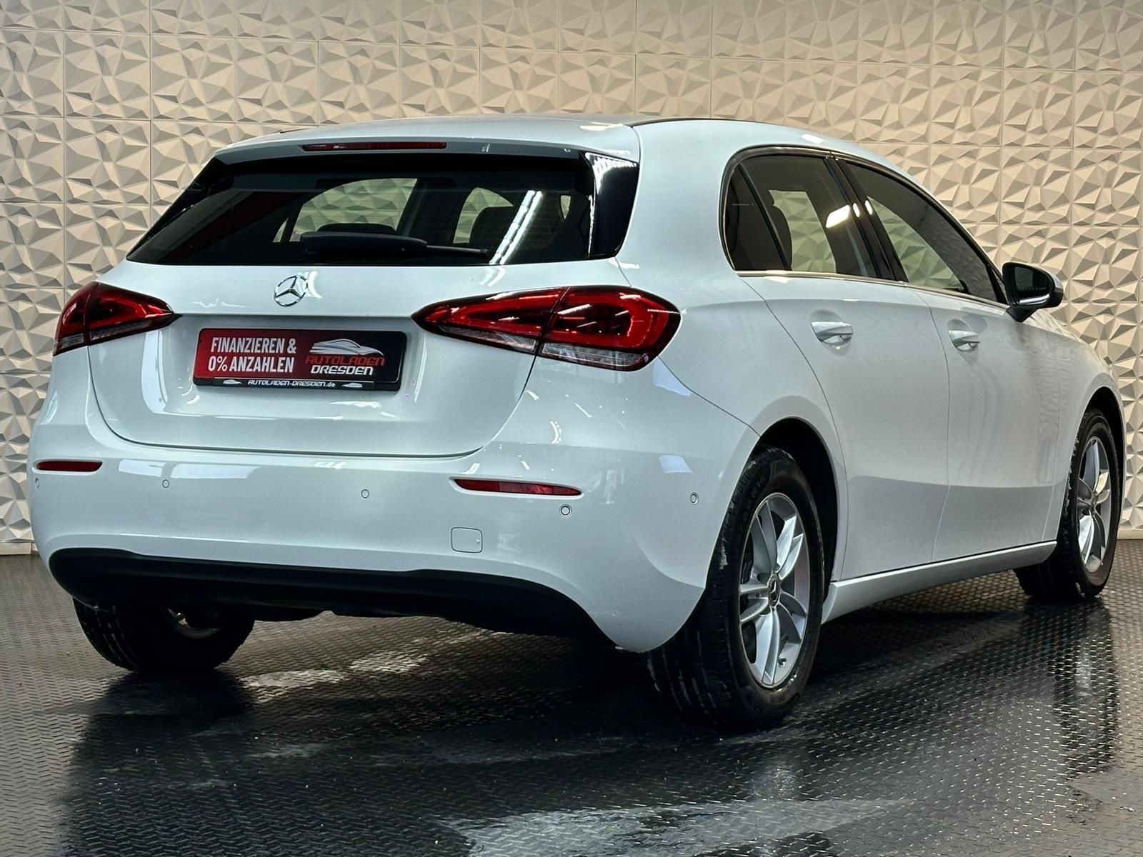 MERCEDES-BENZ A180d* LED#SHZ#NAVI#TEMPO#KLIMAAUTO#PDC#SPUR# - Image 8