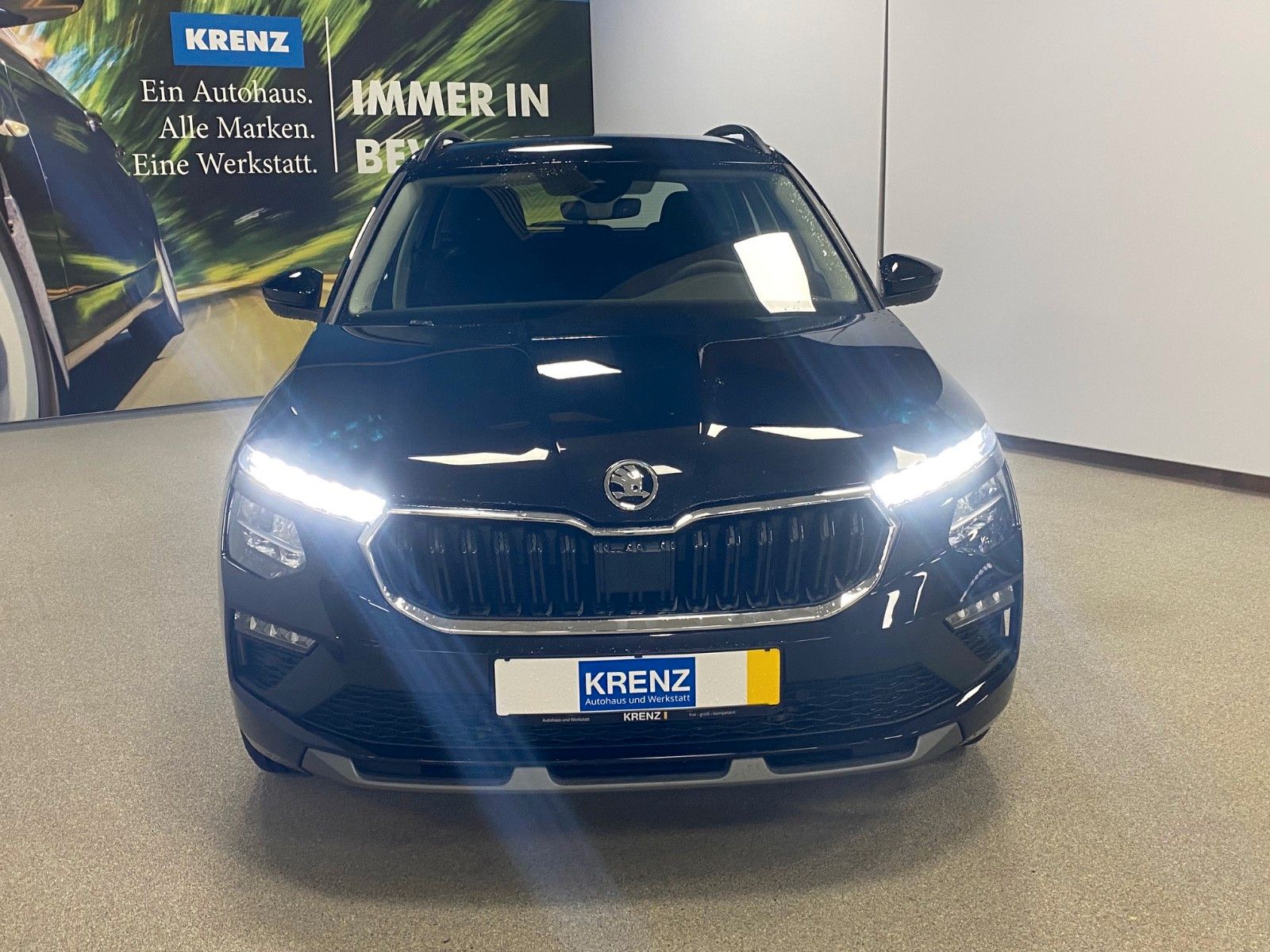 Fahrzeugabbildung SKODA Kamiq 1.5 TSI DSG Selection+SITZHEIZUNG+KAMERA++