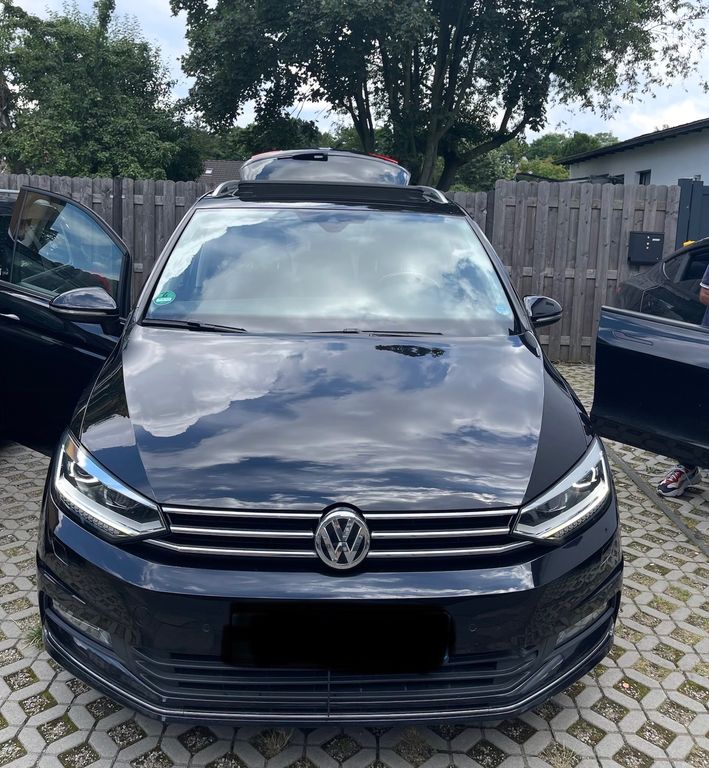 Image of Volkswagen Touran