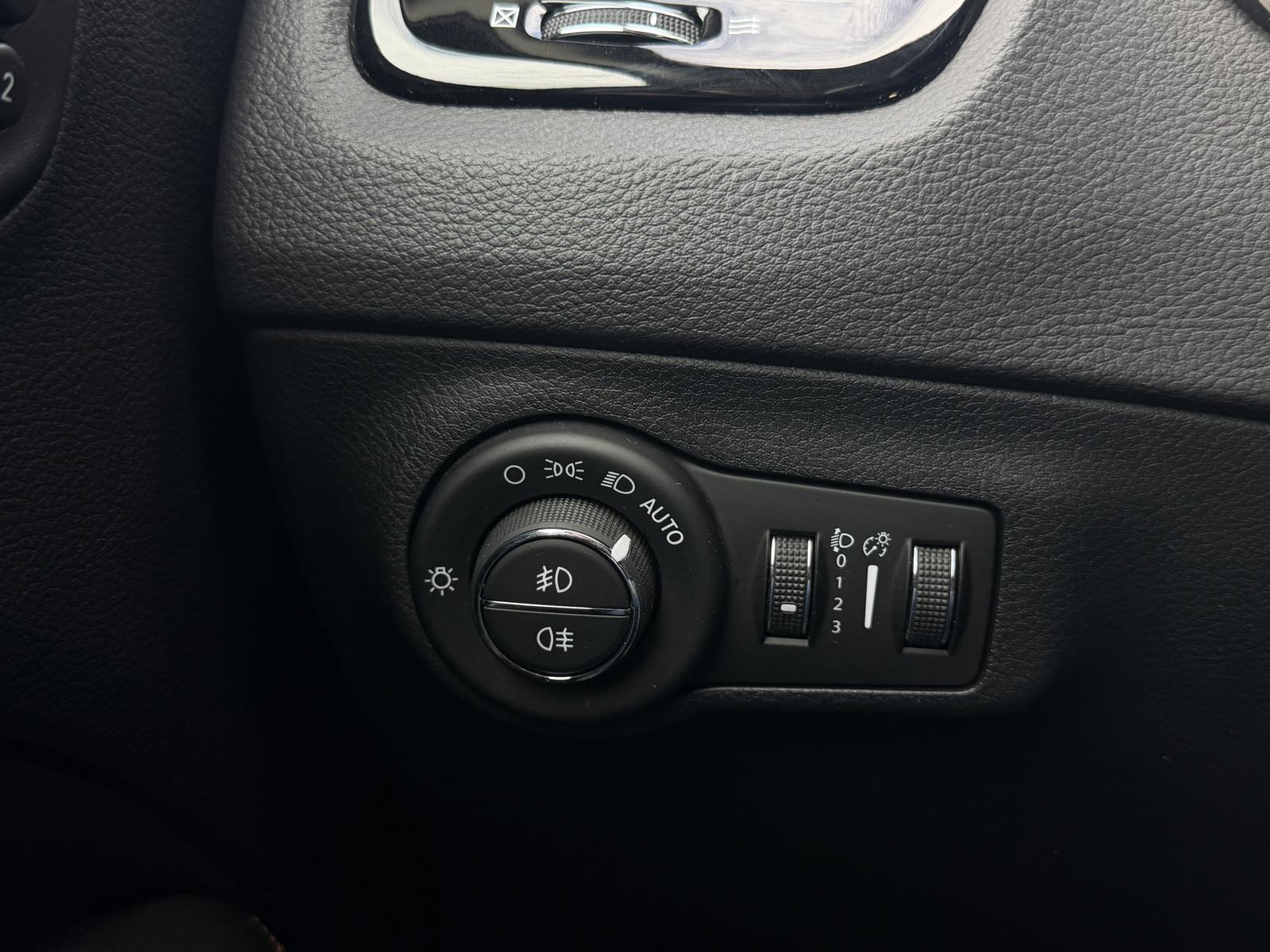 Jeep Compass Limited 4x4 ACC/Navi/Klima/Memory/Kamera