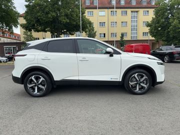 Nissan Qashqai 1.5 VC-T N-Conn. e-Power 190PS NAVI