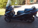 Piaggio MP3 300 LT - PIAGGIO MP3