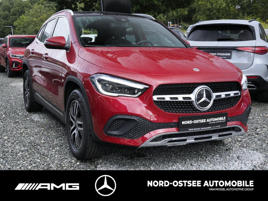 Mercedes-Benz GLA 180 d PROGRESSIVE PANO LED KEYLESS MULTIBEAM