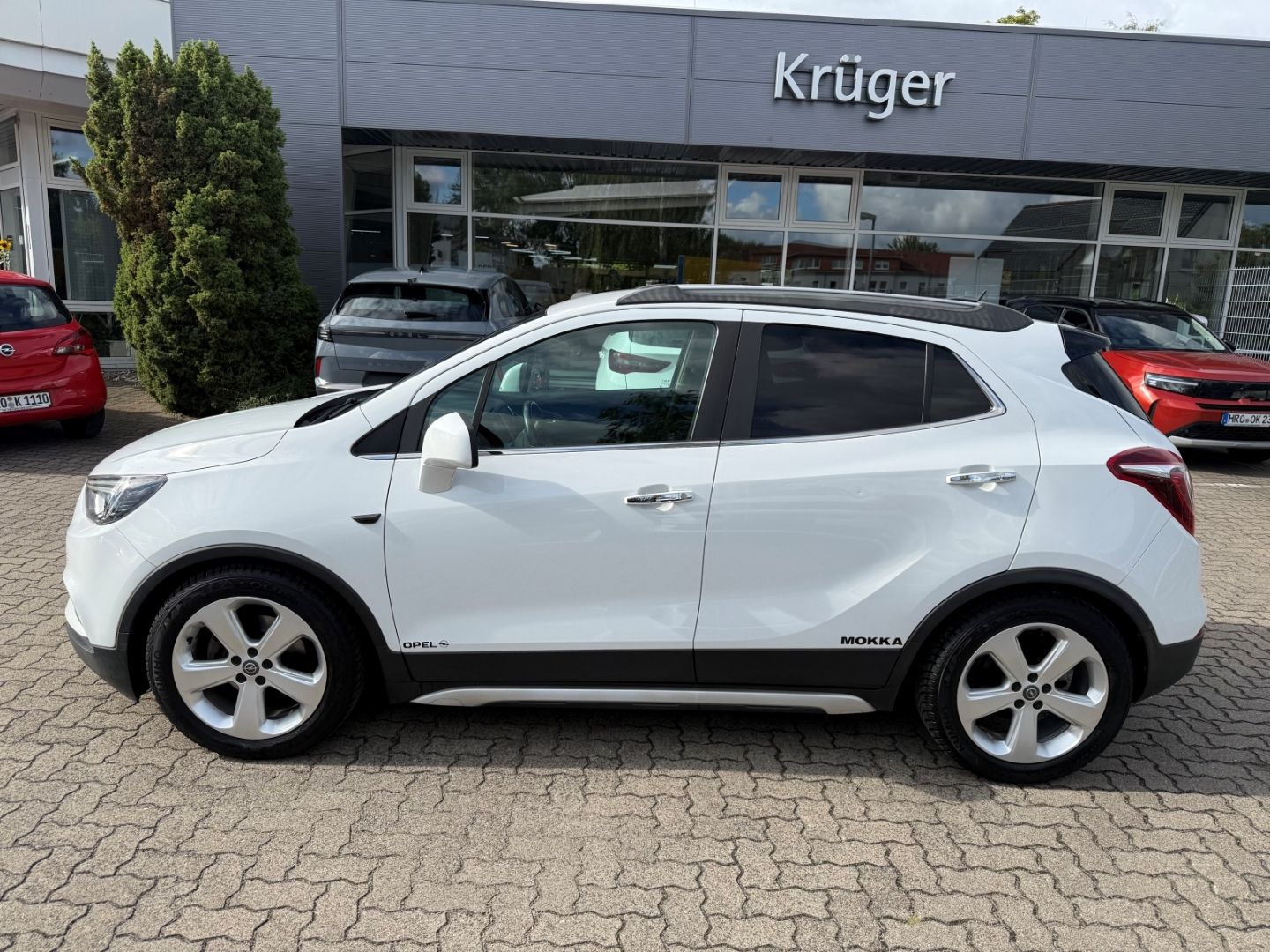 Fahrzeugabbildung Opel Mokka X Innovation mit Allwetter+PDC+AHK