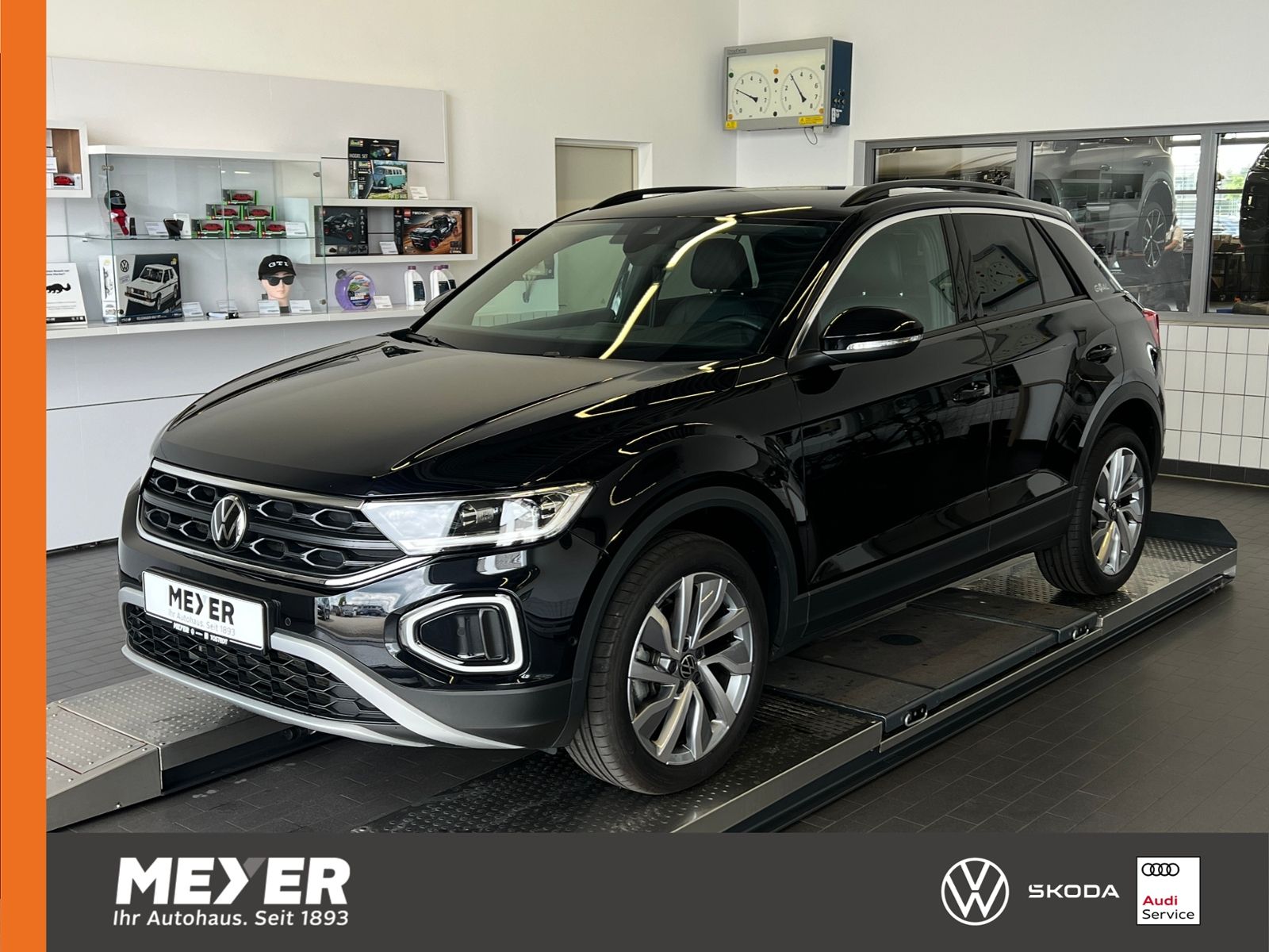 Fahrzeugabbildung Volkswagen T-Roc GOAL 2.0 TDI DSG *AHK, LED, "Plus"-Paket,