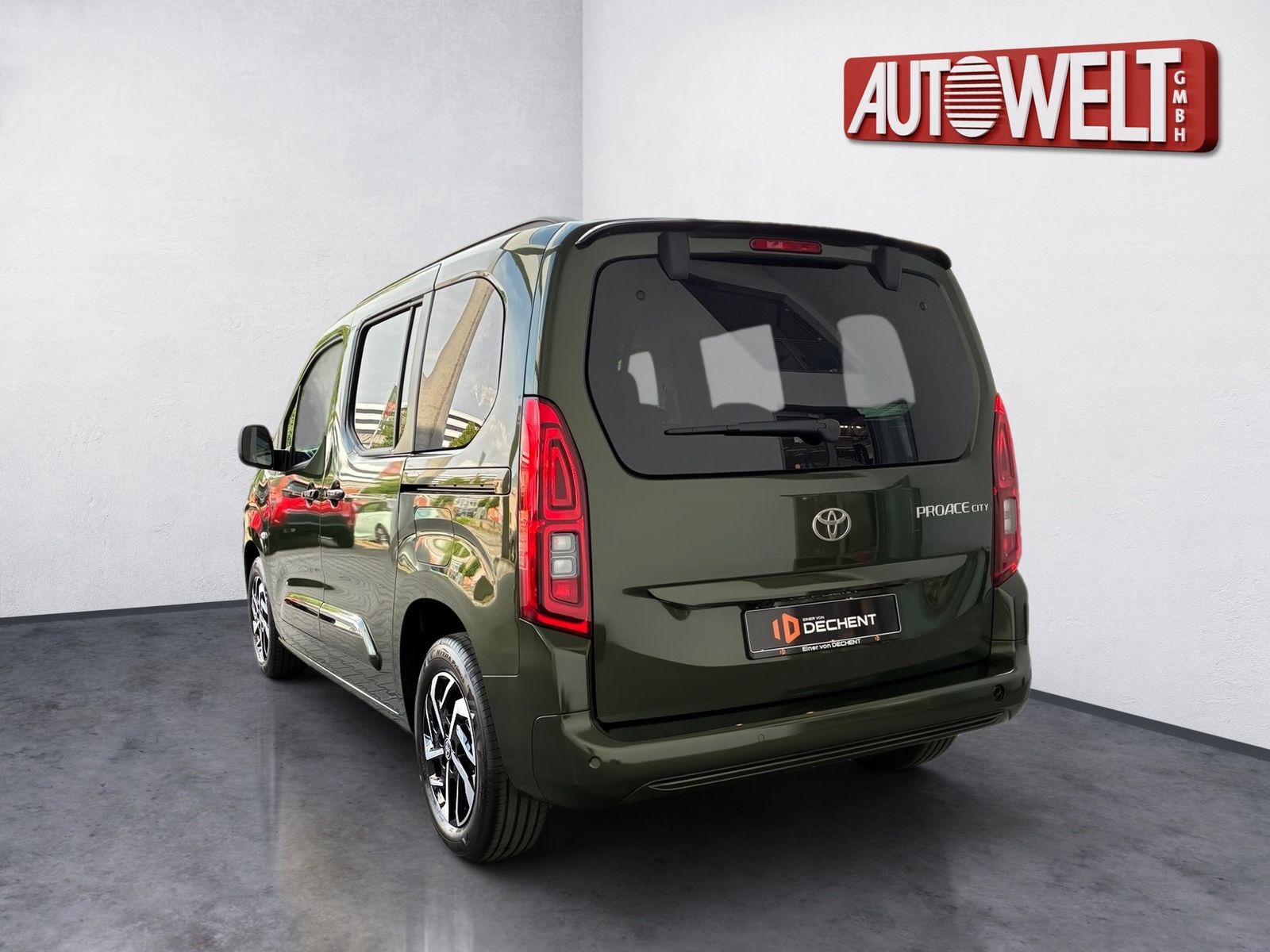 Fahrzeugabbildung Toyota Proace City Verso 1.2 L1 Teamplayer Kamera,LED