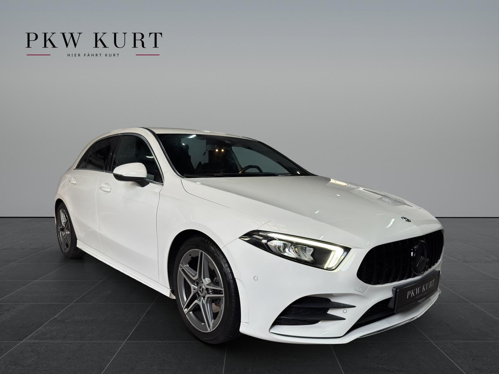 Mercedes-Benz A 180 7G Tr. Amg Line *Widescreen *R-Kamera *LED