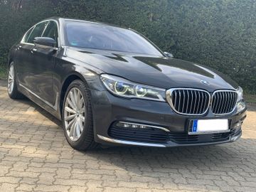 BMW 730 - 3