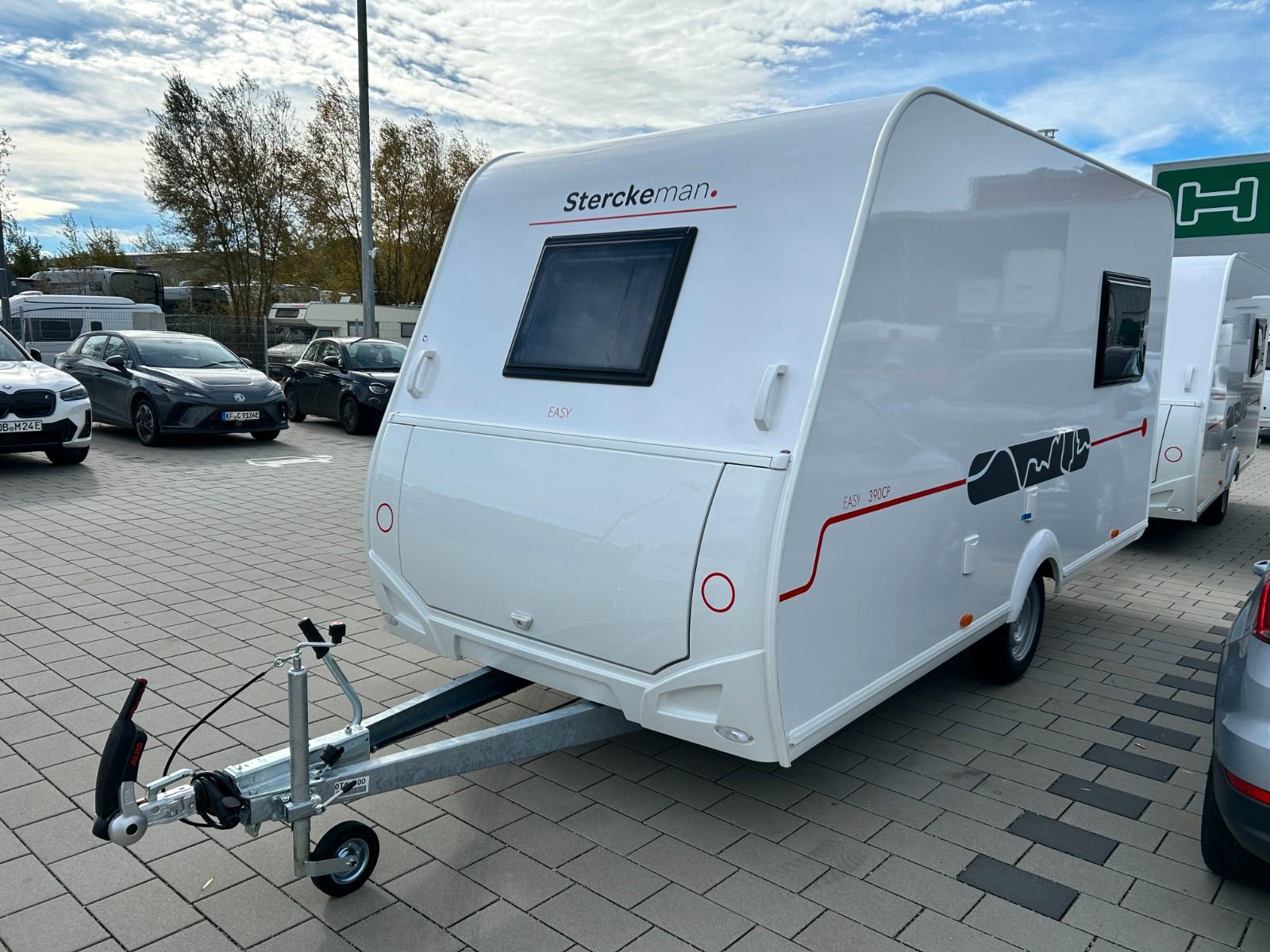 Sterckeman EASY 390 CP MJ26 mit Bugfenster!