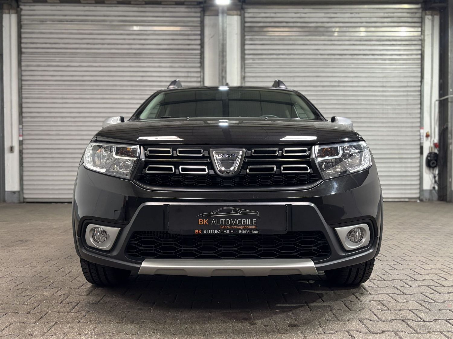Fahrzeugabbildung Dacia Sandero Stepway#Kamera#Navi#Tempomat