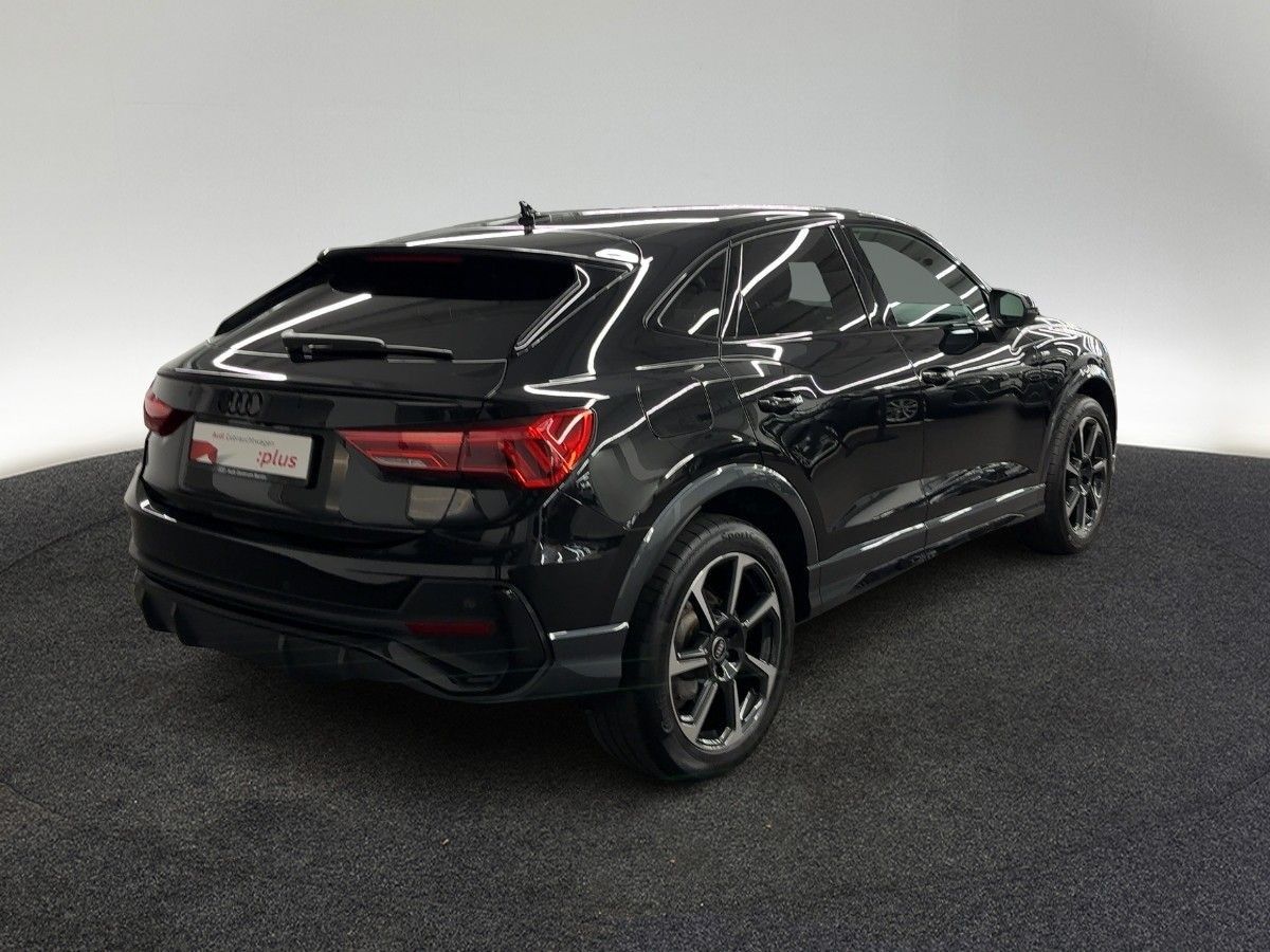 Audi Q3 Sportback S line 35 TFSI S tr. RFK NAVI LED foto 6