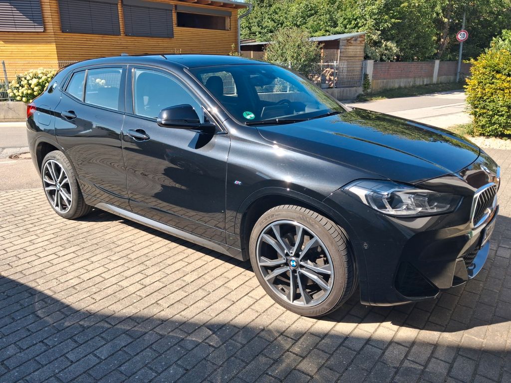 Image of BMW X2
