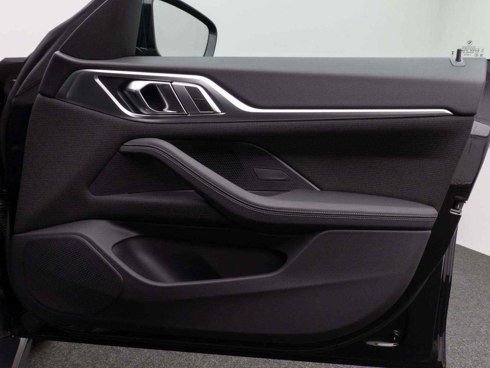 Fahrzeugabbildung BMW i4 eD40 Gran Coupè Kamera DAB CockPit+ Sport LED