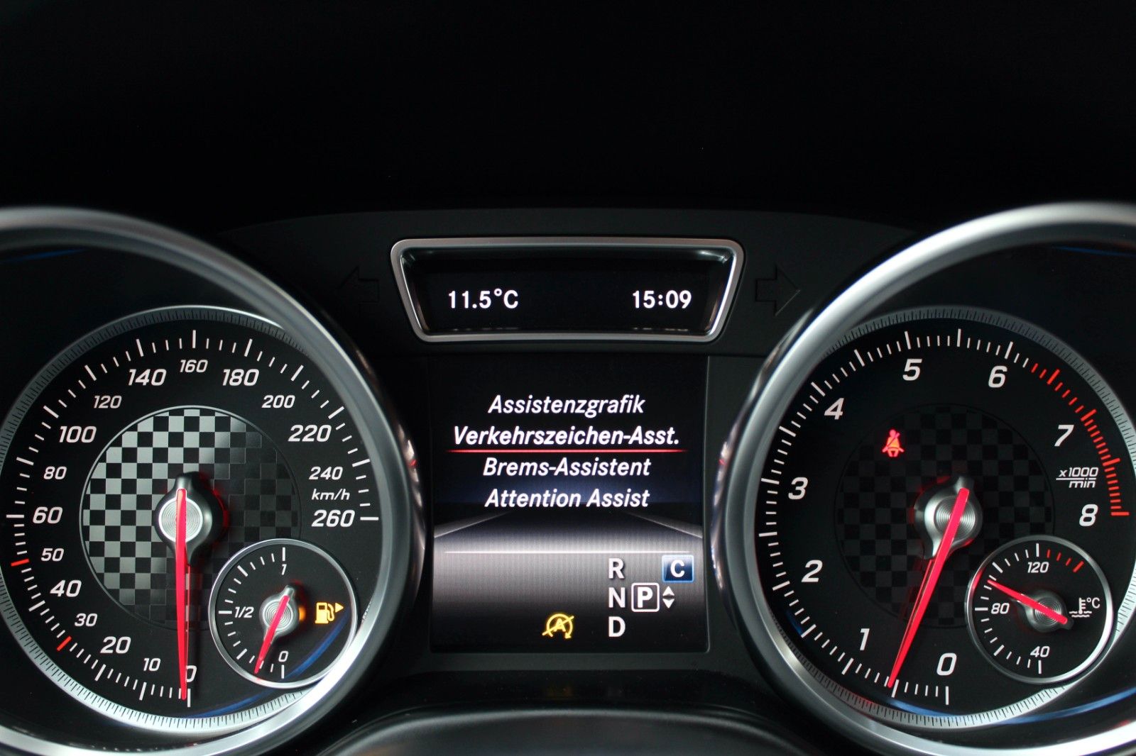 Mercedes-Benz GLE 43 AMG 1.HAND! MB-Scheckheft! COMAND GSD 20" foto 26