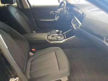 BMW 320 - 8