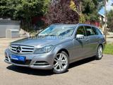 Mercedes-Benz C 220 T CDI BlueEfficiency SHZ/KLIMA/AVANTGARDE - Mercedes-Benz C 220: Blueefficiency