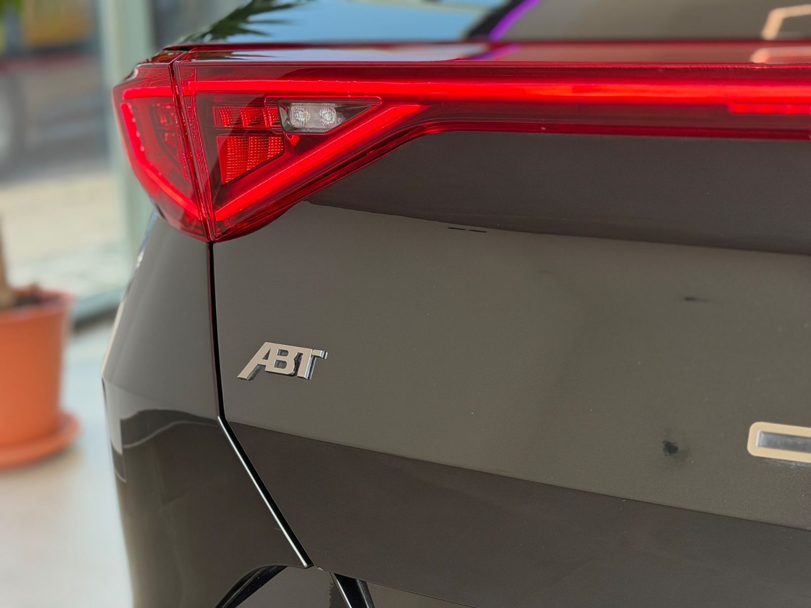 Formentor VZ5 4Drive ABT 1 of 400 Carbon 21"