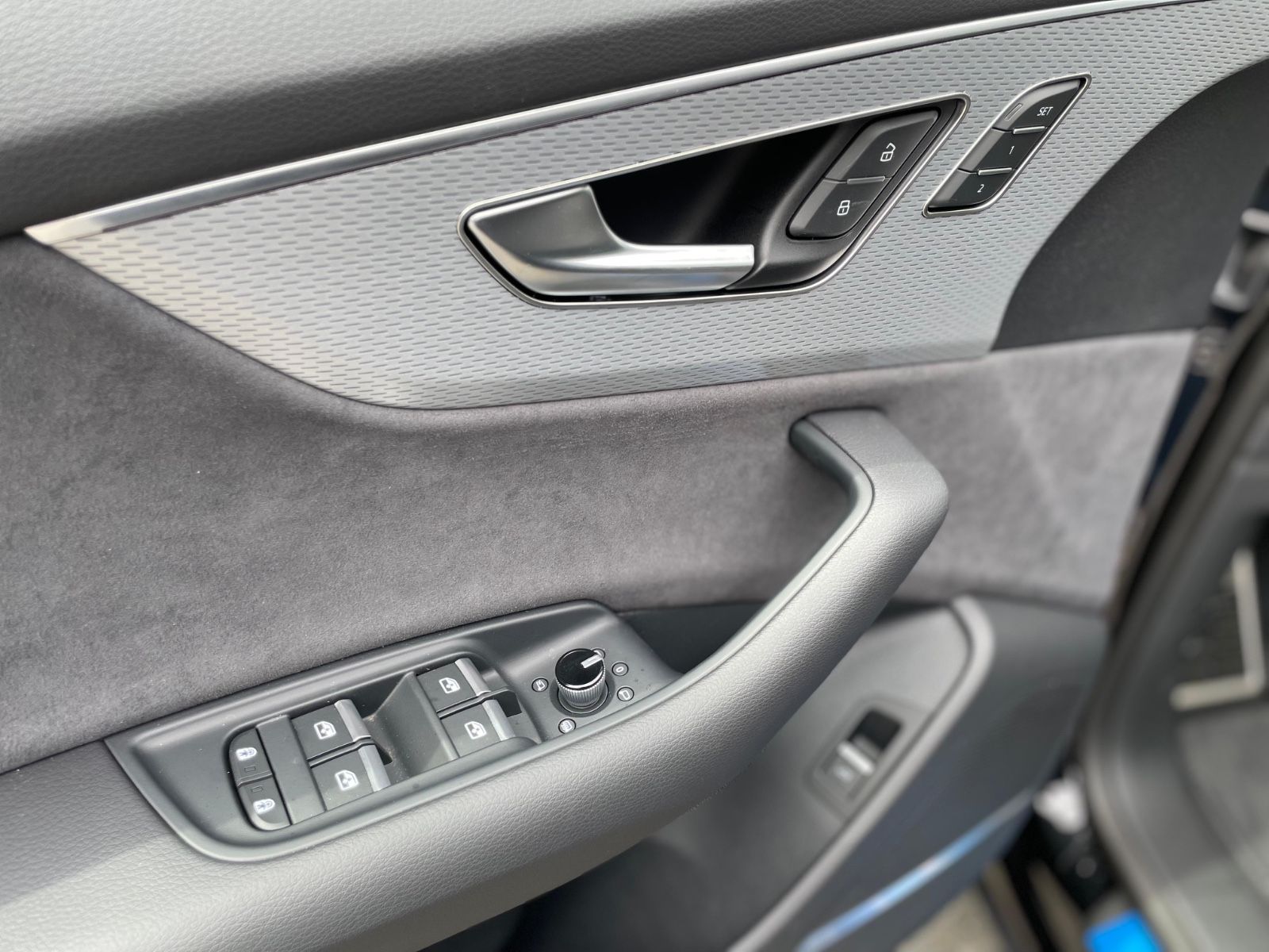Fahrzeugabbildung Audi Q8 50 TDI Facelift |SLine|HUD|Softclose|23"|B&O|