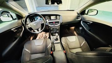 Volvo V40 - 10