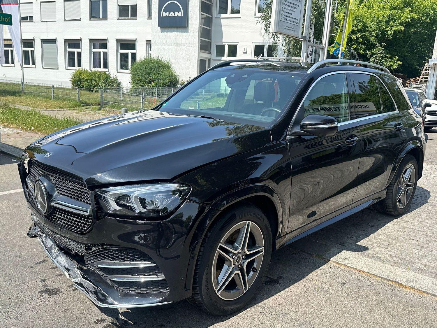 Mercedes-Benz GLE 580 AMG 4M Voll-Airmatik-HUD-Distr-360K-Pano