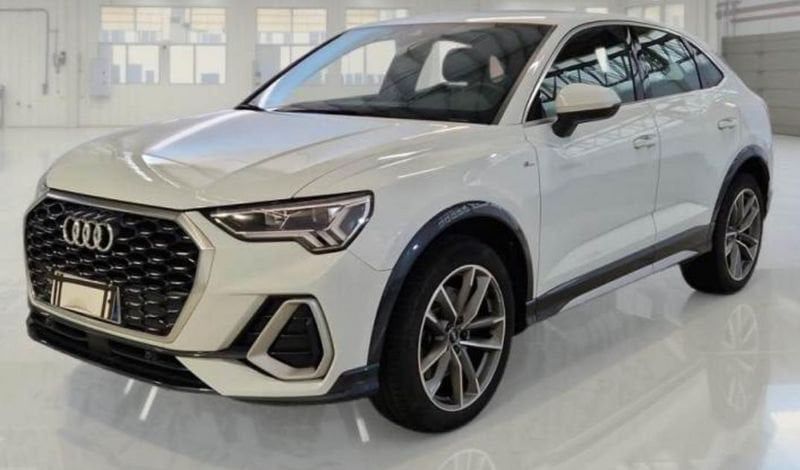 Image of Audi Q3
