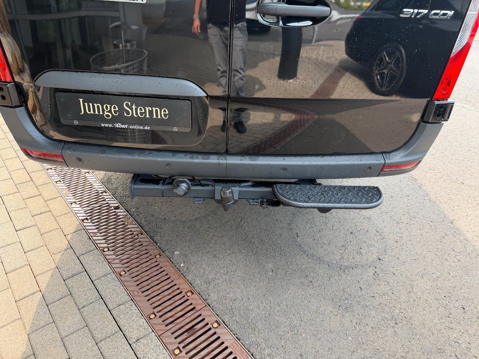 Fahrzeugabbildung Mercedes-Benz Sprinter 317 CDI 4325 Tourer Dachklima AHK