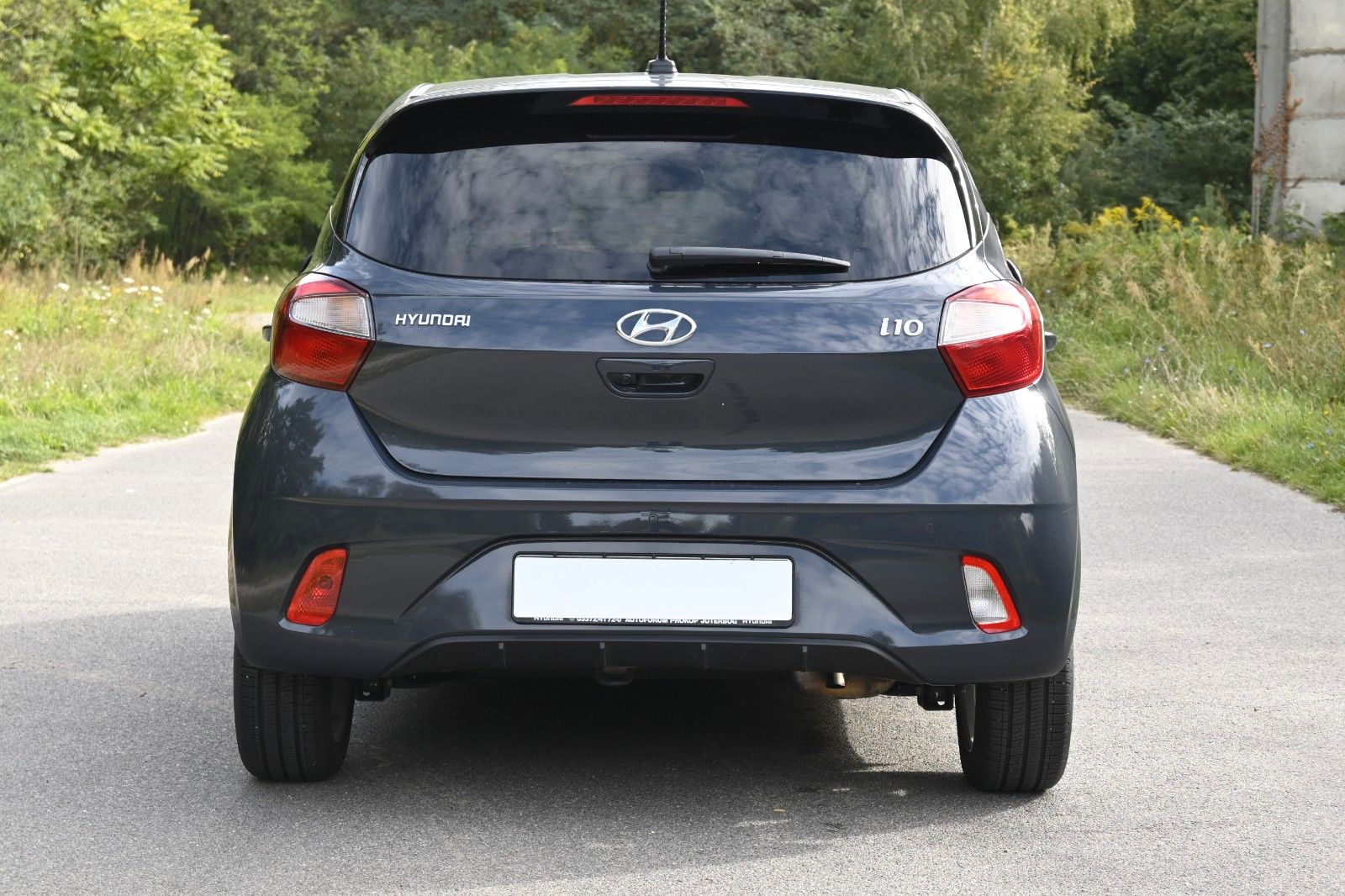 Fahrzeugabbildung Hyundai i10 Connect & Go*NAV*SIHZG*RFK*MIETKAUF
