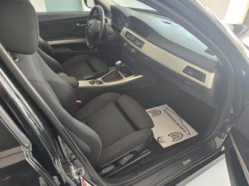 BMW 320 - 12