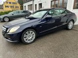 Mercedes-Benz E 250 E -Klasse Coupe E 250 CGI BlueEfficiency - Mercedes-Benz aus 2009: Klasse