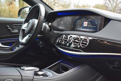 Fahrzeugabbildung Mercedes-Benz S -Klasse S 450 4Matic* Lang*AMG*VOLL*MIETKAUF