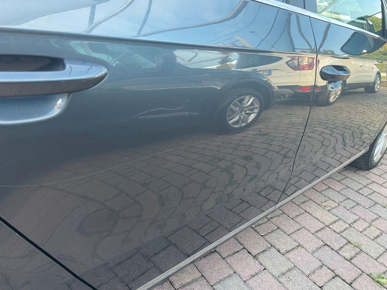 Volkswagen Passat 2014 — photo 14