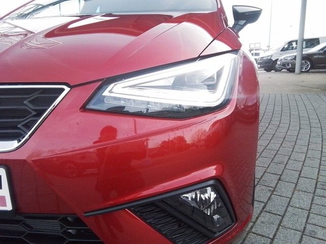 Fahrzeugabbildung SEAT Ibiza FR DSG LED Pano 18''