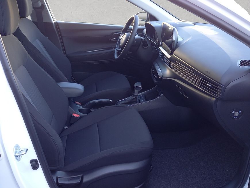 Hyundai i20 – Bild 17