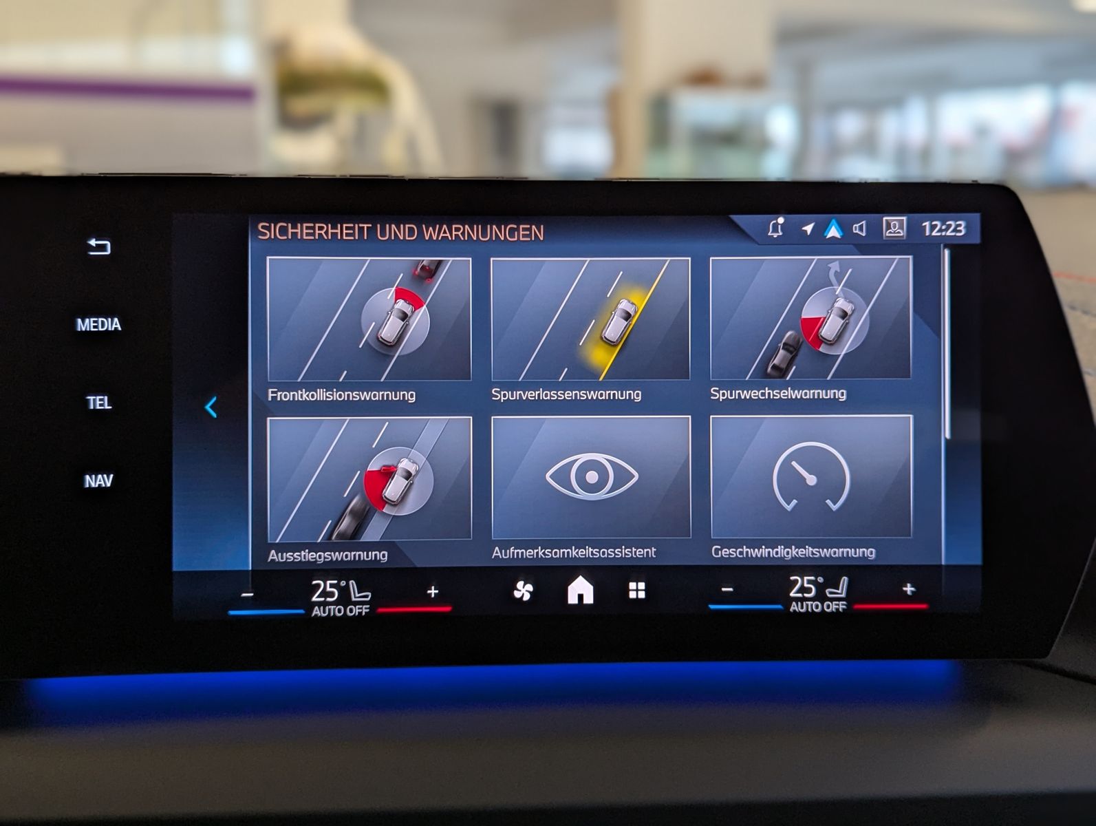 BMW 120 i M-Sport LED-Adaptiv AHK Kamera 18" - Image 23