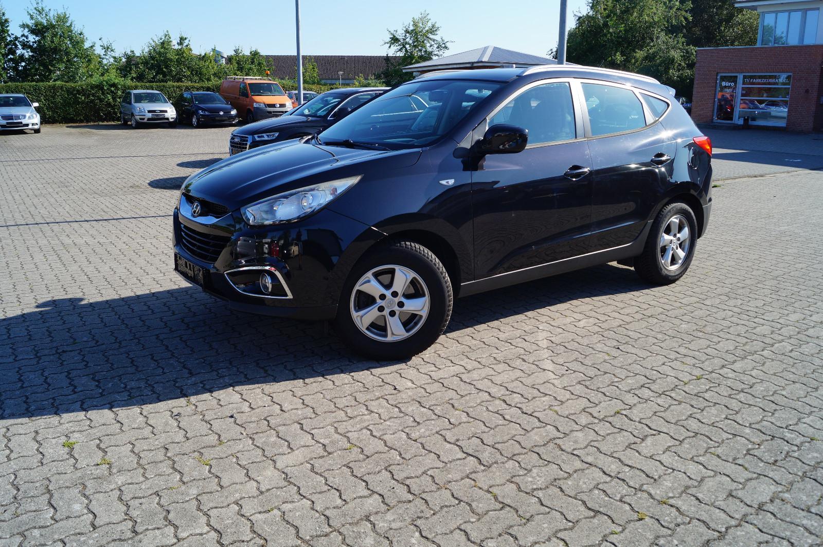Hyundai ix35 Comfort AHK M+S PDC SHZ Top Zustand
