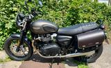 Triumph Street Twin - TRIUMPH STREET TWIN