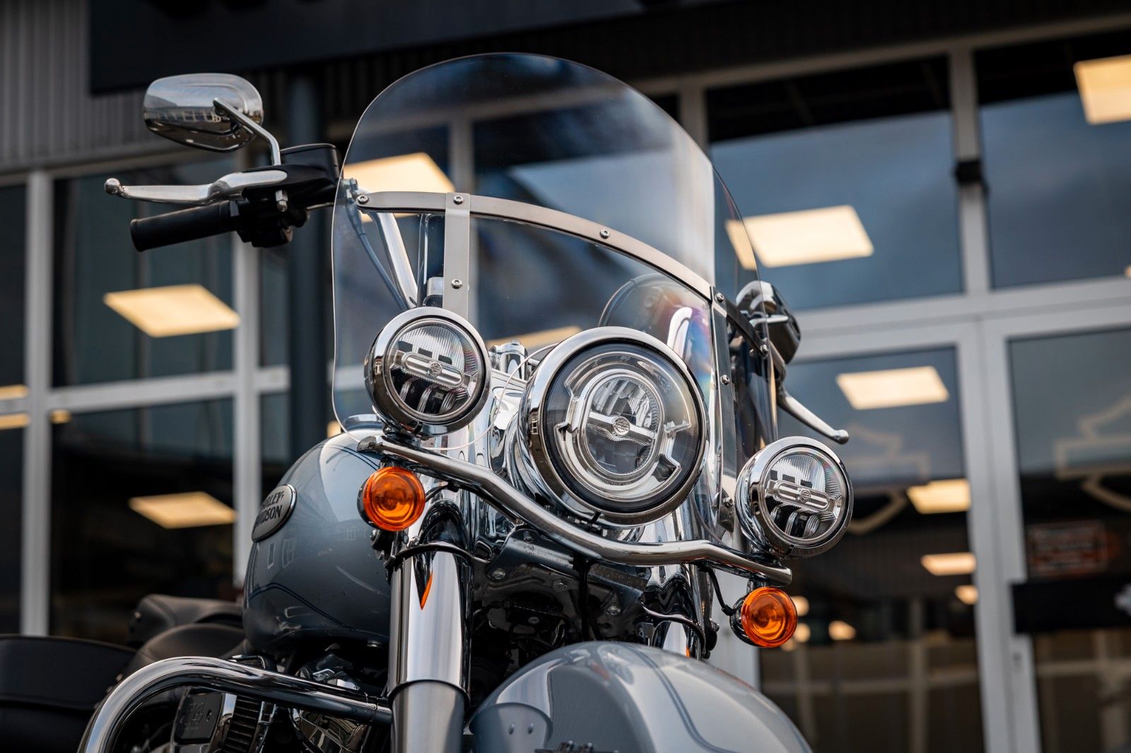 Fahrzeugabbildung Harley-Davidson Softail Heritage FLHCS 114 CUI -NEUWERTIG -