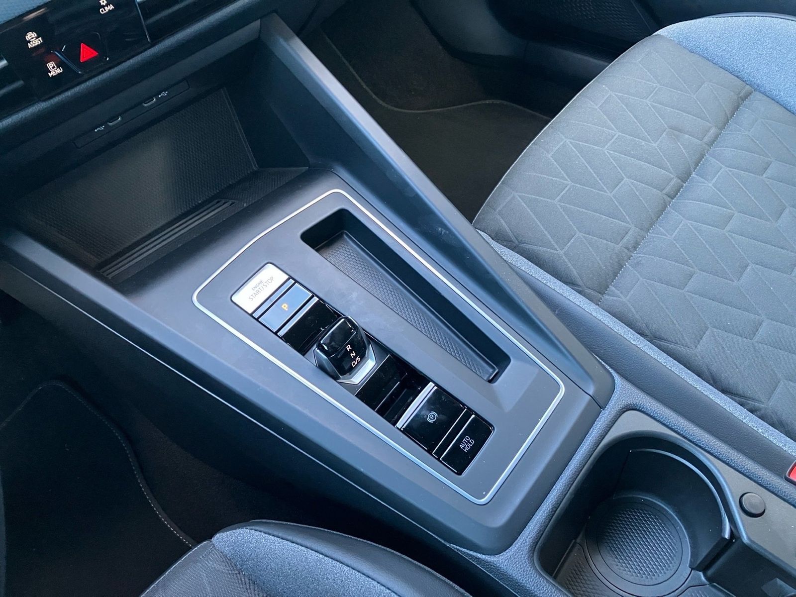 Volkswagen Golf - Bild 14