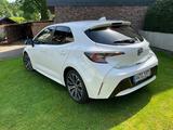 Toyota Corolla 1,8 Hybrid Club Club - Toyota Gebrauchtwagen von 2019