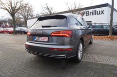 Fahrzeugabbildung Audi Q5 quattro Sport S-Line Nav Pano HeadUp ACC VOLL