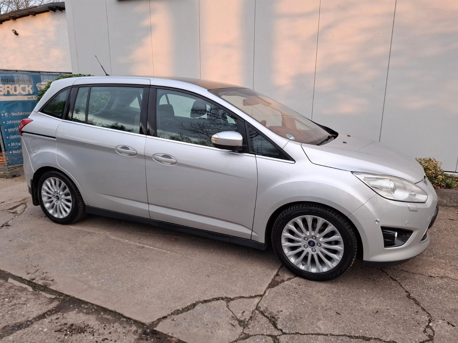Ford C-Max Grand C-Max Titanium sehr guter Zustand