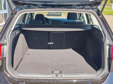 Volkswagen Golf Variant Comfortl. BMT*Klimaau*Alu*SHZ*PDC*